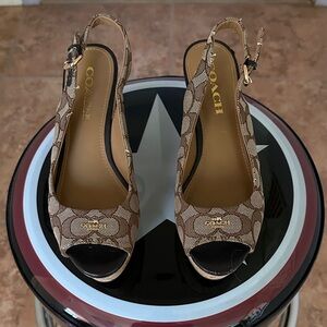 Coach Women's Tan Patterned Peep-Toe Heels